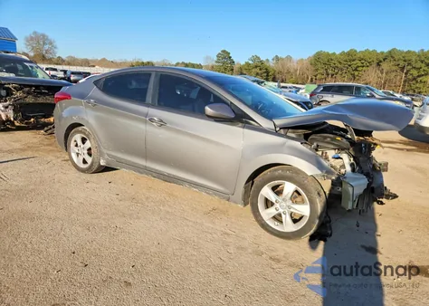 2013 Hyundai Elantra Gls из США, поврежденный, VIN 5NPDH4AE7DH453584